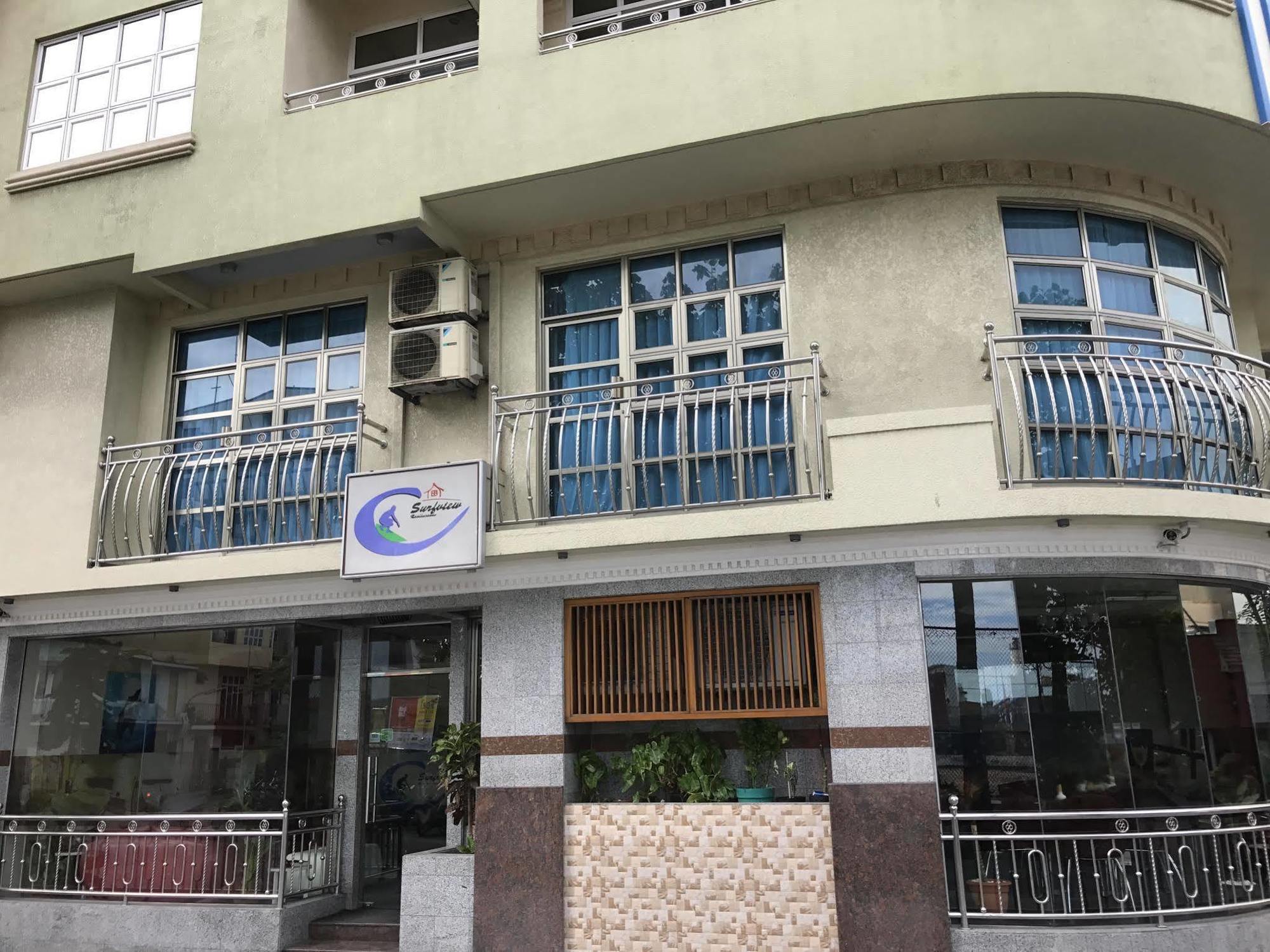 Hotel Surfview Raalhugandu à Malé Extérieur photo